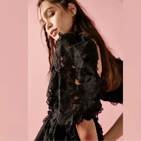 For love and lemons Black Lace Cutout Dress - Picture 1 of 7